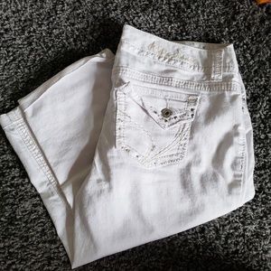 Ariya Jeans Capris